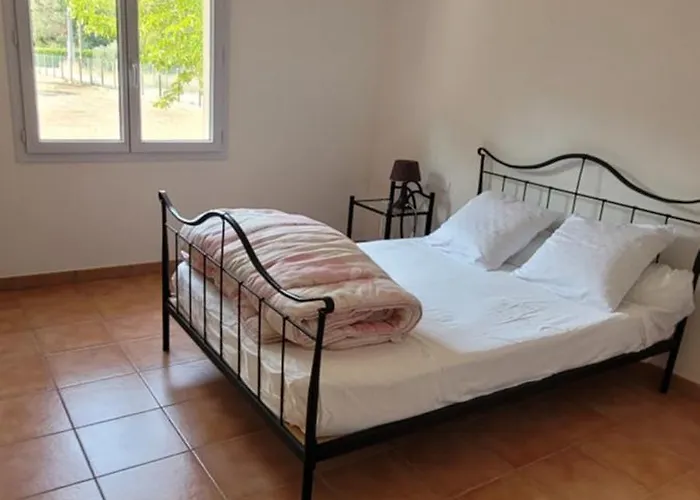 Spacious * Saint-Vivien-de-Médoc